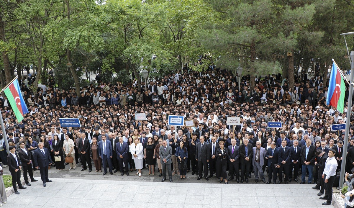 AzMİU-da yeni tədris ilinə start verildi - FOTOLAR